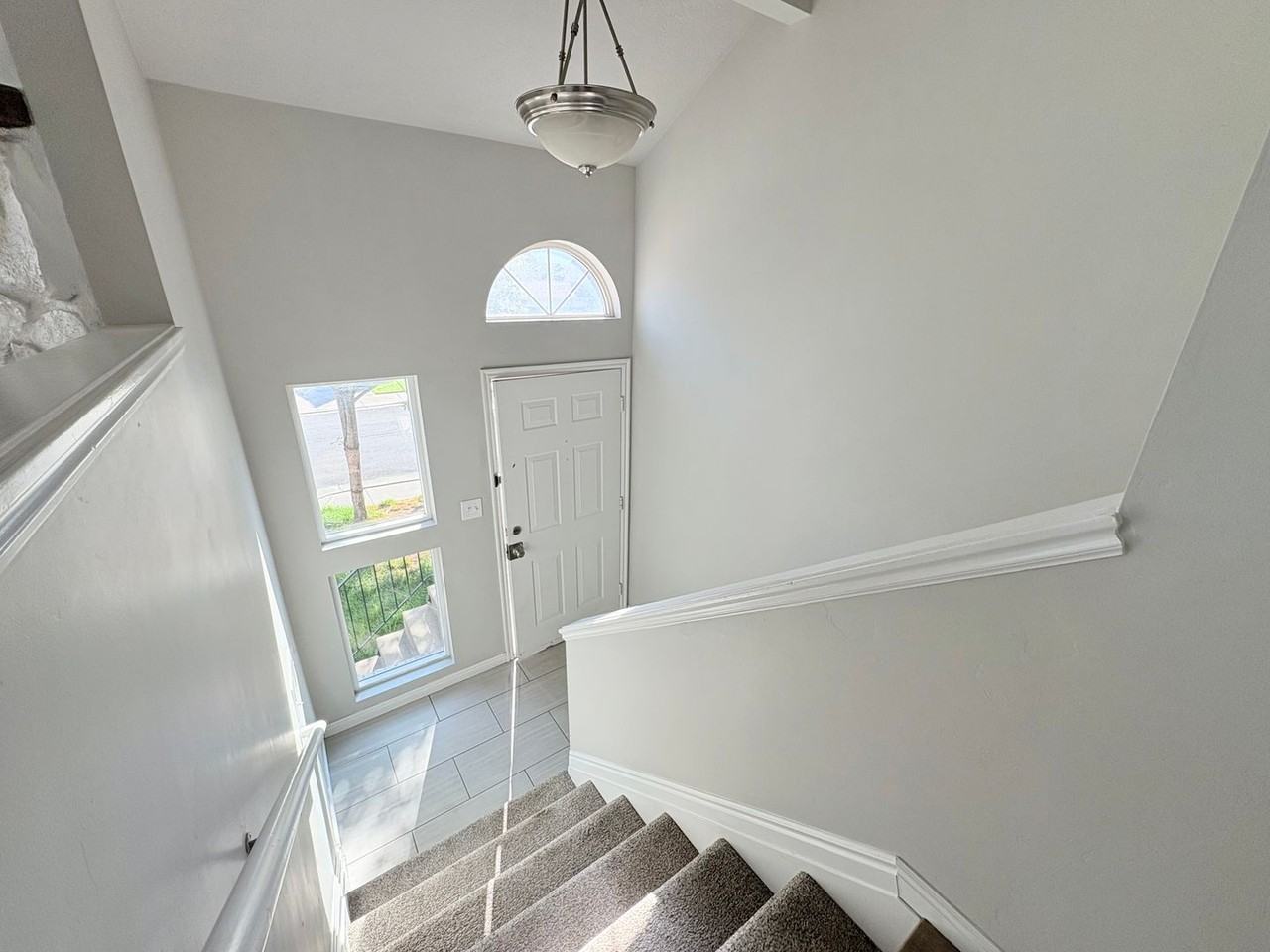 5674 S Magic Isle Ln - Photo 4 of 20