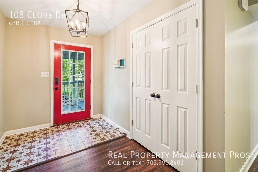 108 Clore Dr - Photo 2 of 20