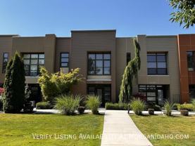 10175 W Carlton Bay Dr - Photo 1 of 1