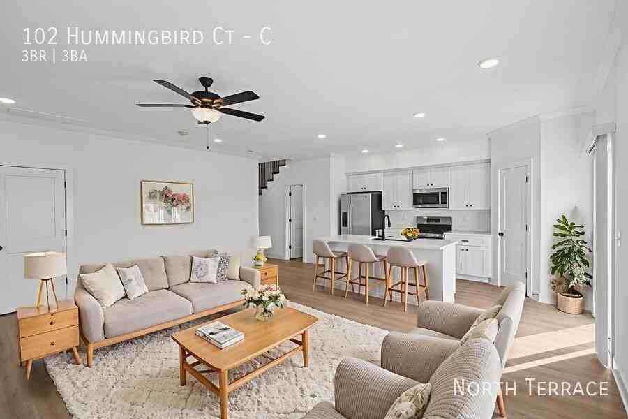 102 Hummingbird Ct #C - Photo 7 of 50