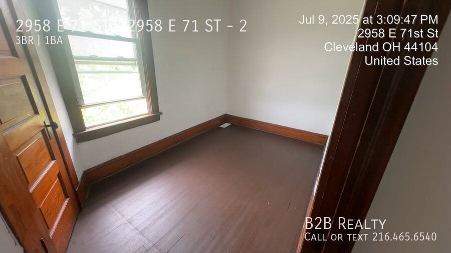 2958 E 71 ST - 2958 E 71 ST #2 - Photo 3 of 12