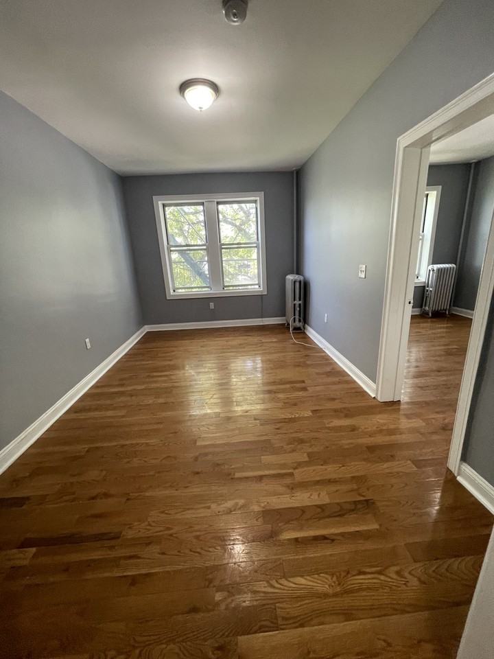 729 Avenue A #15 - Photo 2 of 6