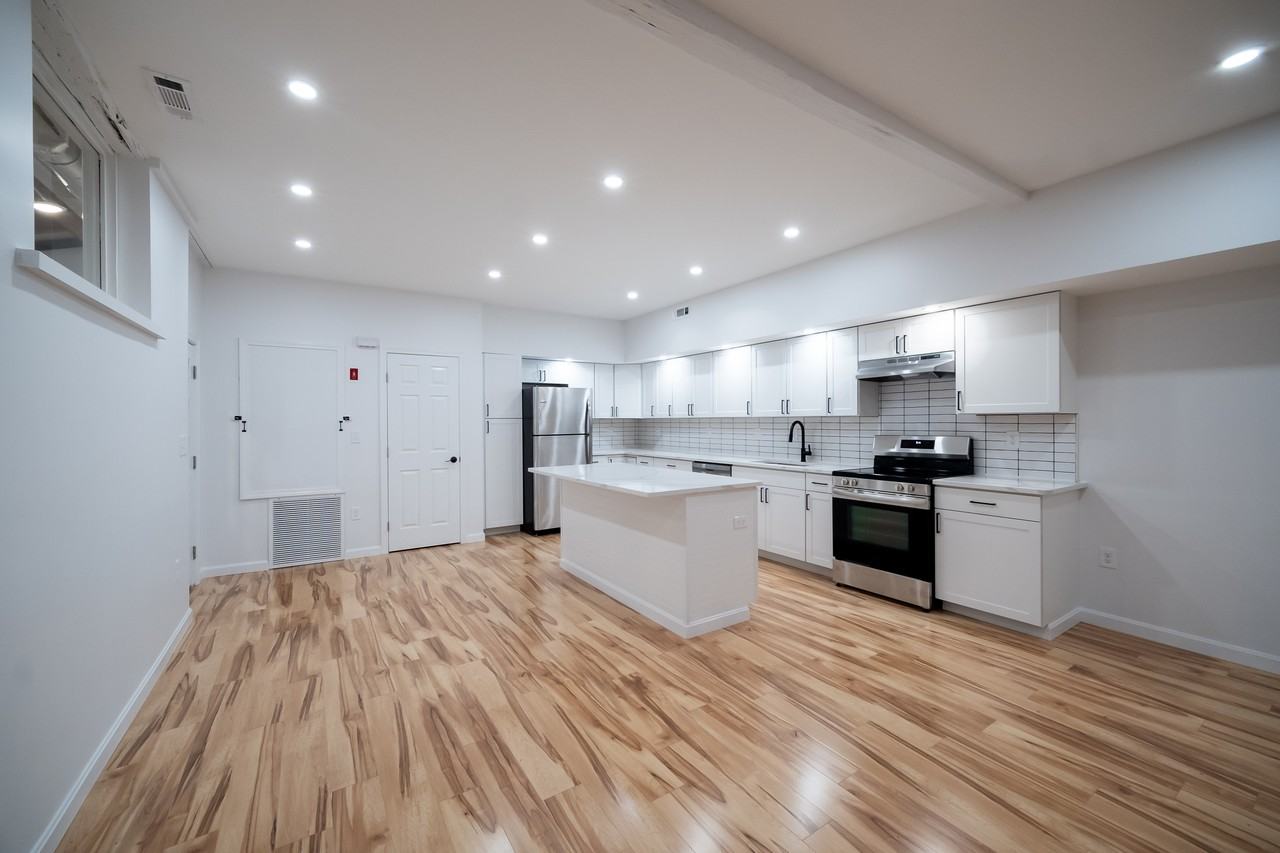 10 Wampanoag Trail #3 - Photo 4 of 18