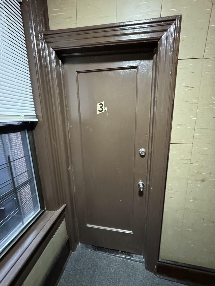 401 Saint Barnabas Pl #3N - Photo 3 of 14