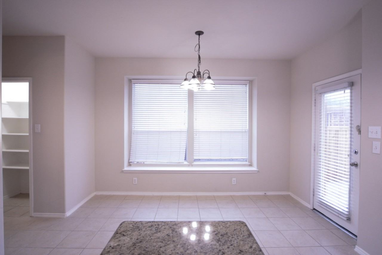 11398 Seguin Dr #NA - Photo 6 of 19