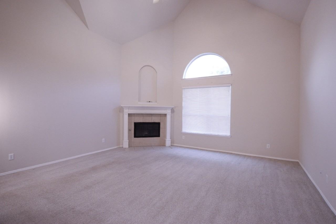 11398 Seguin Dr #NA - Photo 7 of 19