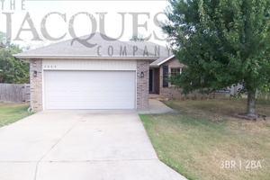 featured image of 3904 North Grassland Drive