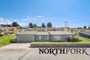 2667 E Mendota Dr - Photo 1 of 1