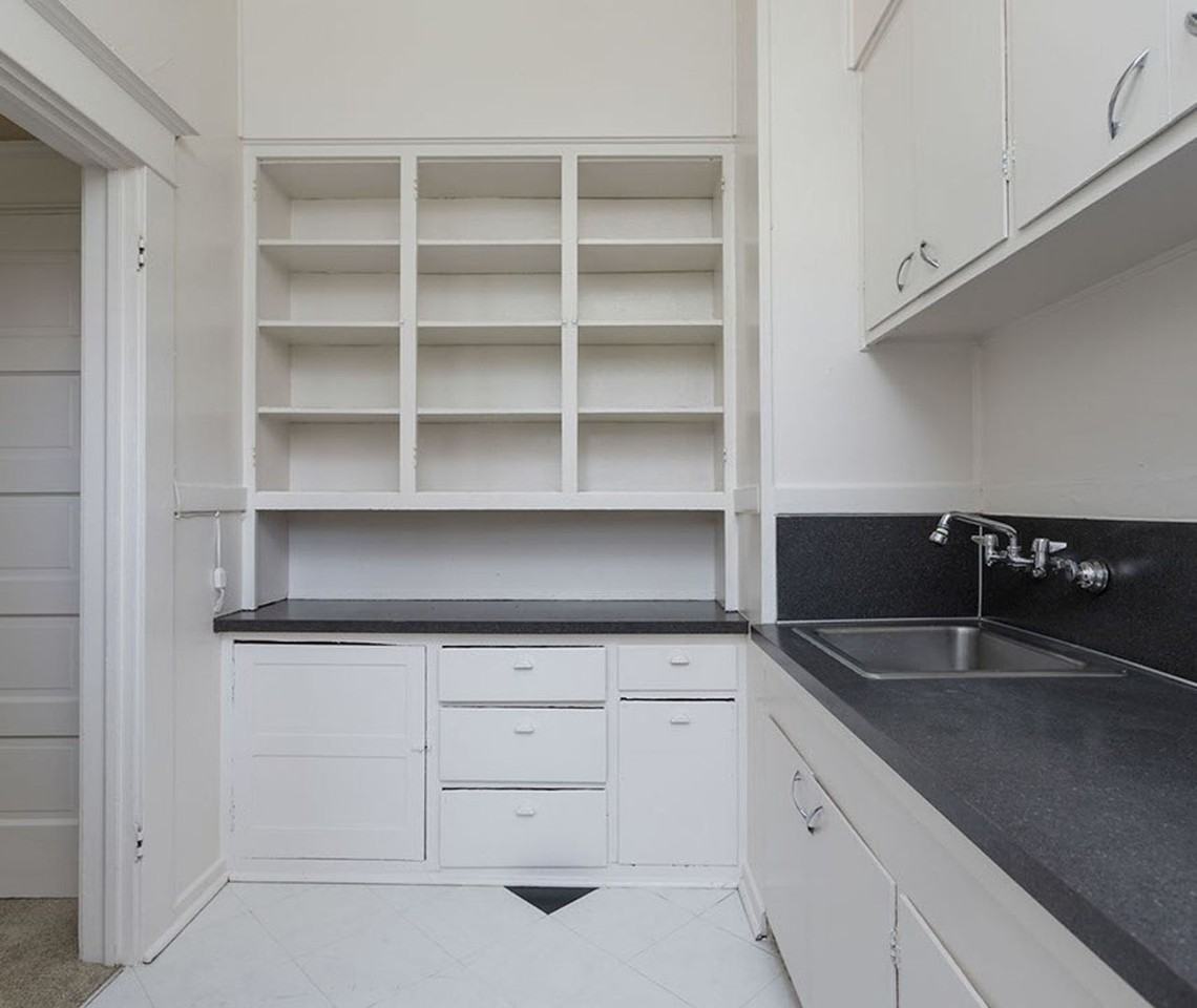 KINGSBURY APARTMENTS (KING01) - Photo 4 of 17