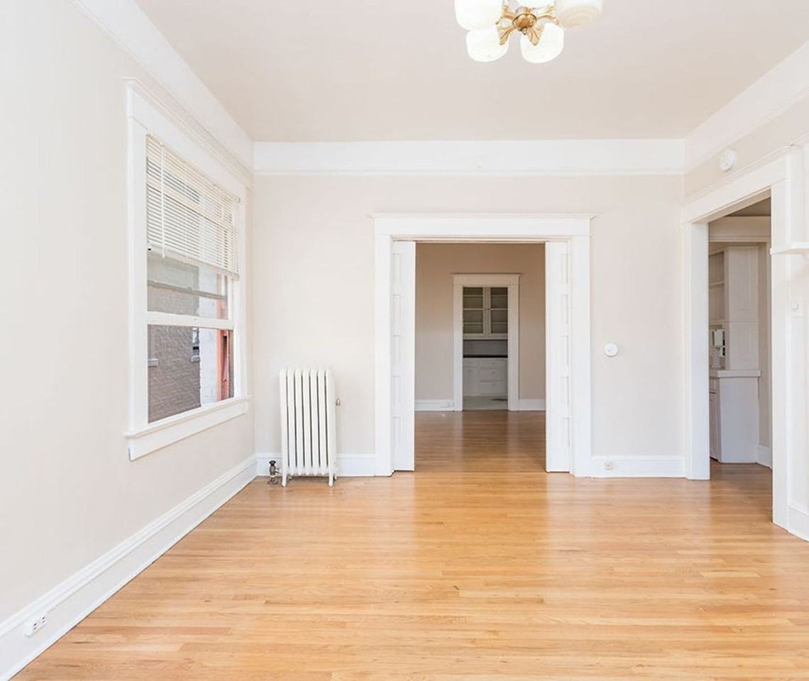 KINGSBURY APARTMENTS (KING01) - Photo 5 of 17