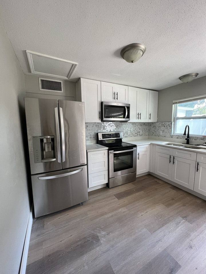 1465 Jeffords St #NA - Photo 2 of 8