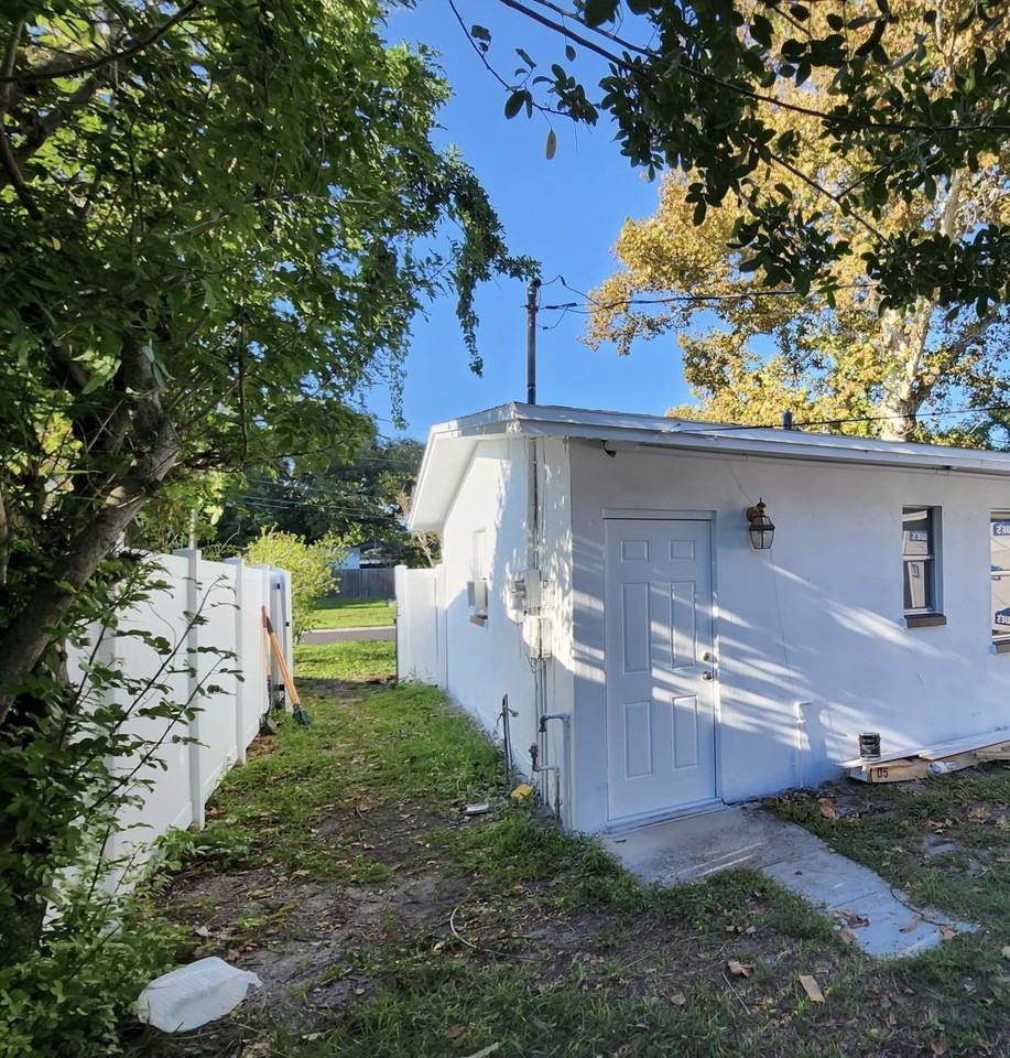 1465 Jeffords St #NA - Photo 5 of 8