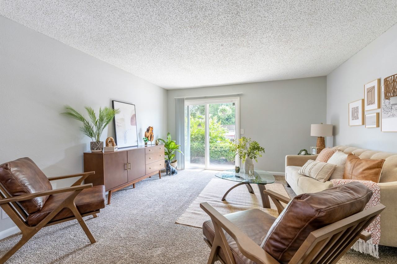 Summerfield Place - Photo 2 of 171