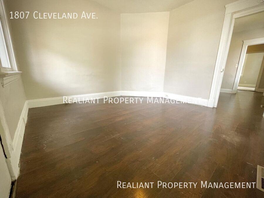 1807 Cleveland Ave - Photo 2 of 7
