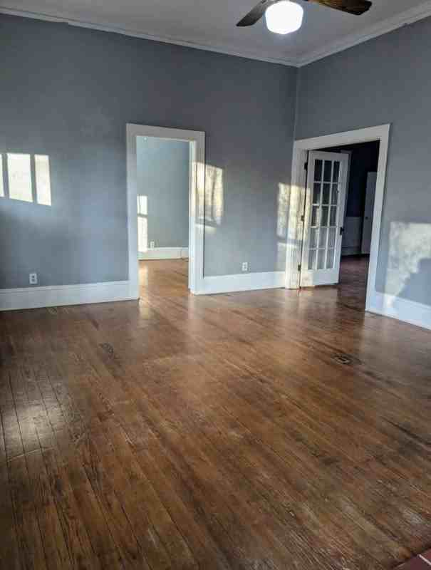 113 N Highland St - Photo 2 of 15