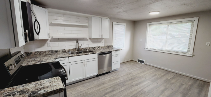 22626 Stephens St #2 - Photo 2 of 11