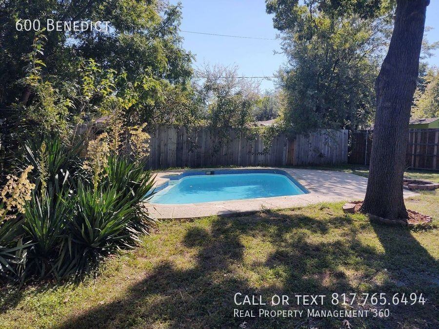 600 Benedict Ln - Photo 7 of 9