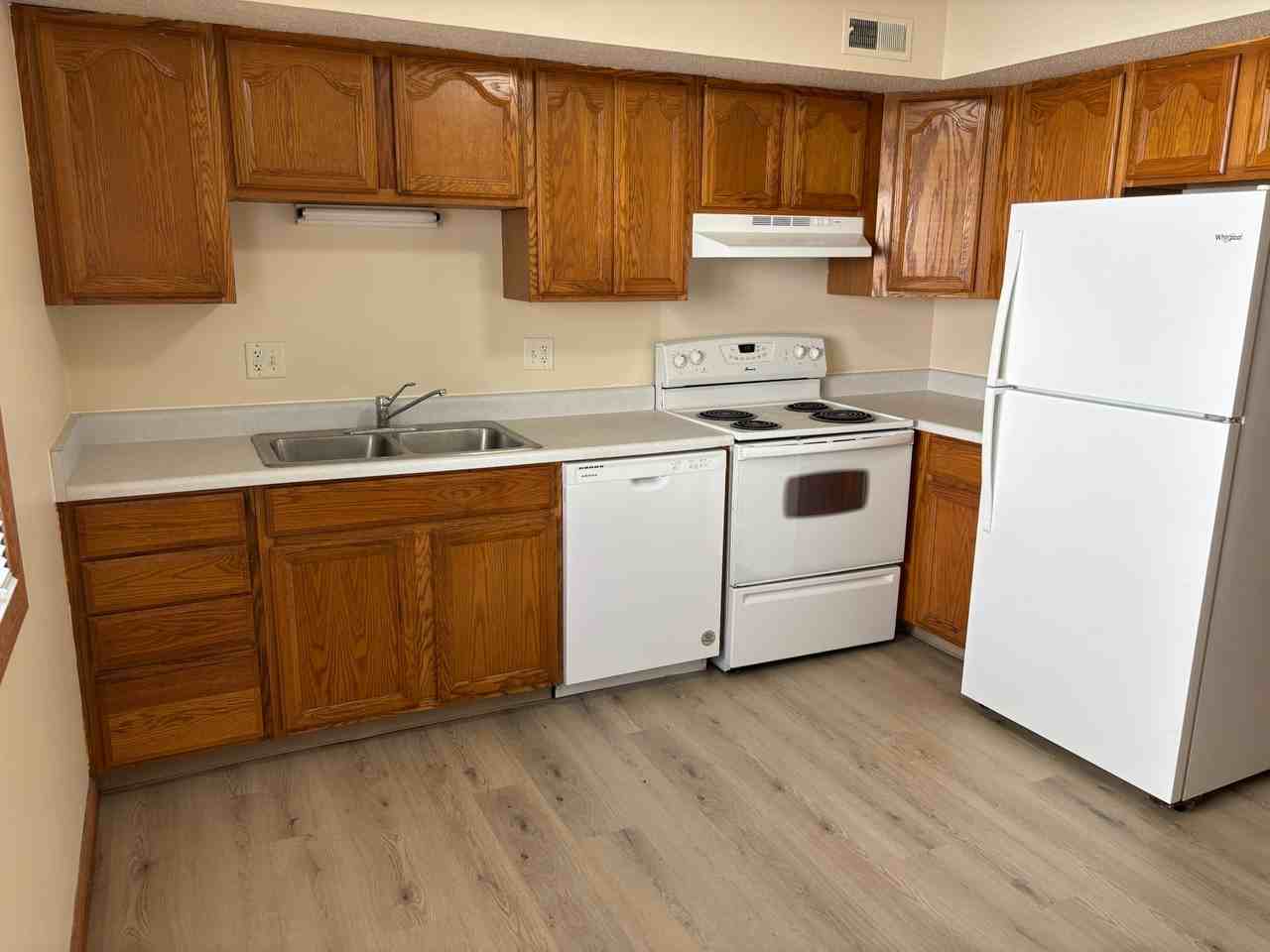 4520 Baldwin Avenue #3 - Photo 6 of 12