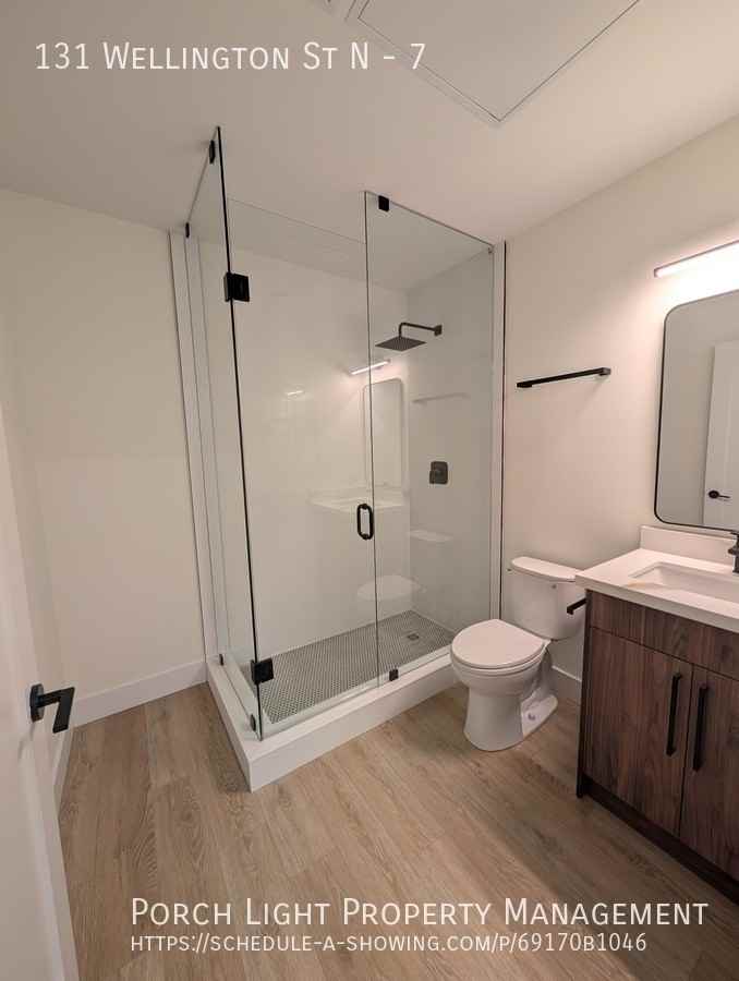 131 Wellington St N #7 - Photo 5 of 5