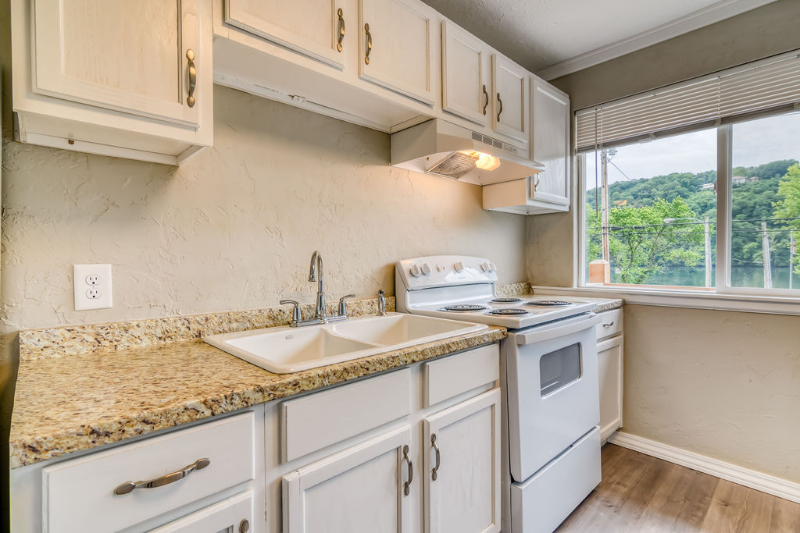 2806 W Highway #B1 - Photo 4 of 11