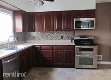 1707 Glendale Blvd - Photo 2 of 6