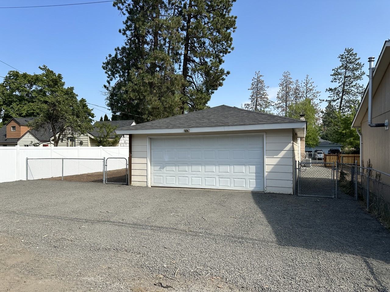 212 North 4th Street - Photo 5 of 28