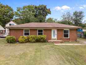 3112 Woodbine Ct - Photo 1 of 1
