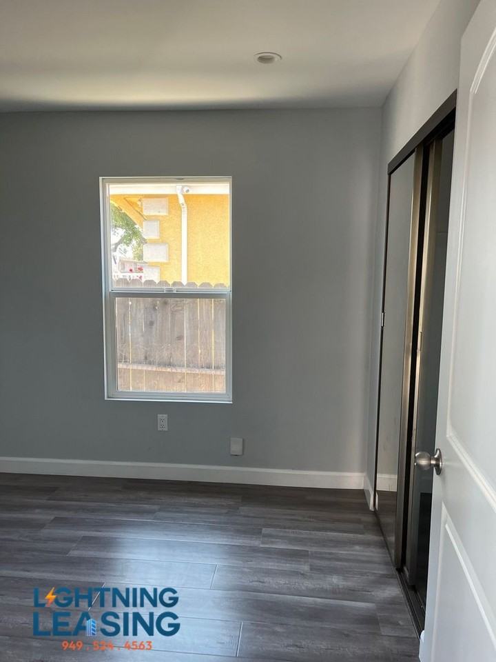 927 West 75th Street #A - Photo 2 of 5