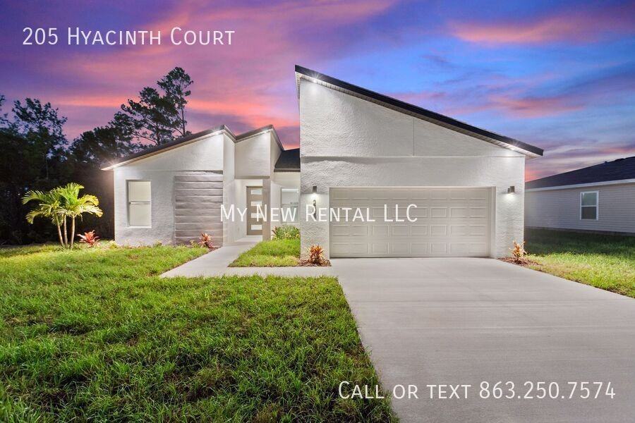 205 Hyacinth Ct - Photo 3 of 34