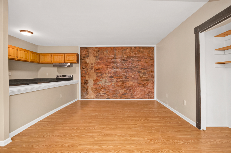 58 Buckingham St #A - Photo 2 of 8