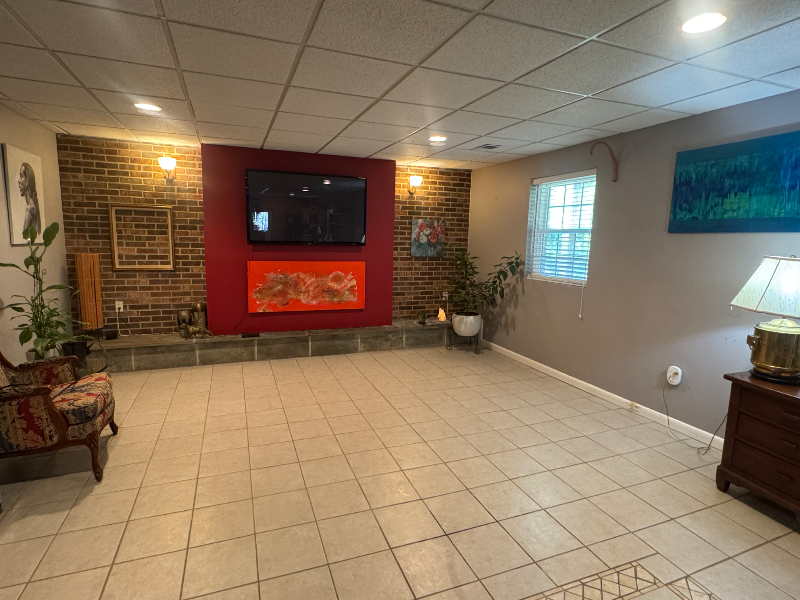 6411 Forest Rd - Photo 3 of 6