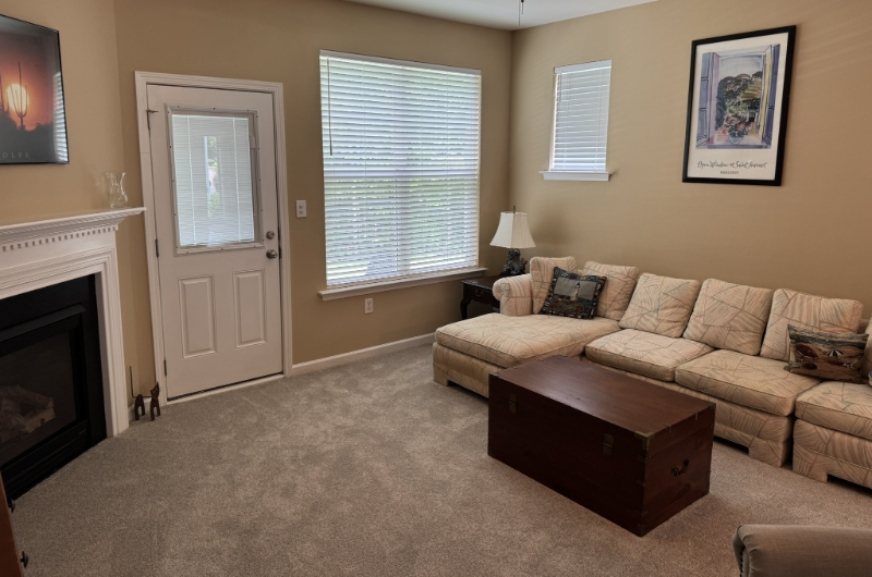 8420 Central Dr - Photo 5 of 20