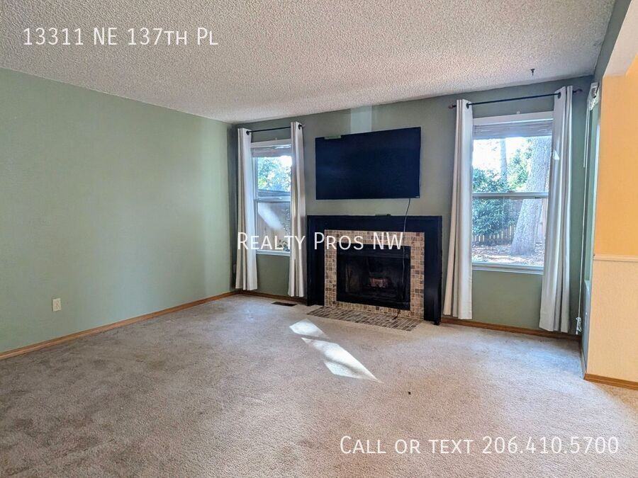 13311 Ne 137th Pl - Photo 3 of 17