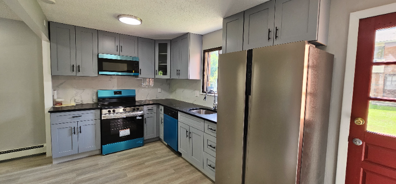 300 High Path Rd - Photo 2 of 14