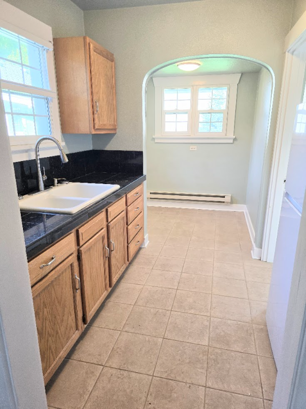 22 West Pine Street - Photo 2 of 7