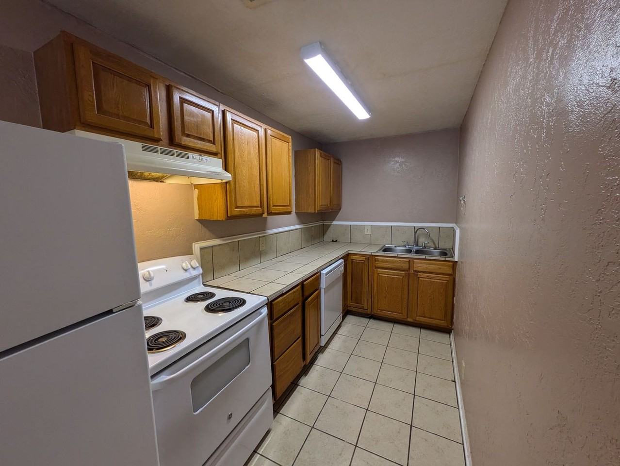 4610 Maddox St - Photo 5 of 17