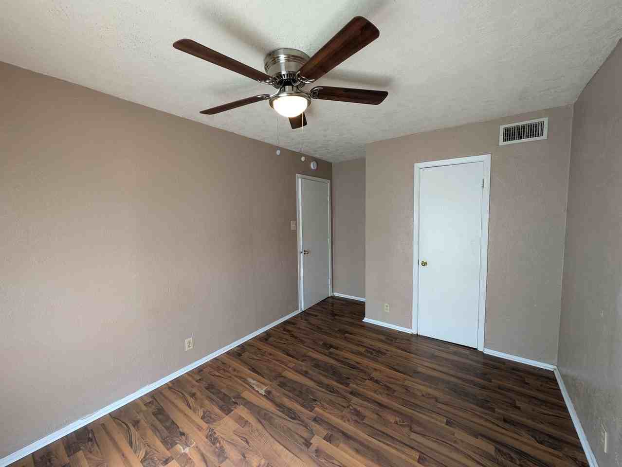 4610 Maddox St - Photo 6 of 17