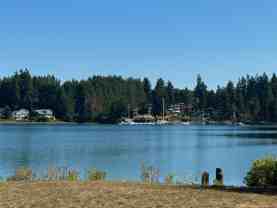 6382 Ne Eagle Harbor Dr - Photo 1 of 1