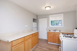 4740 NE 99th Ave - Photo 1 of 1