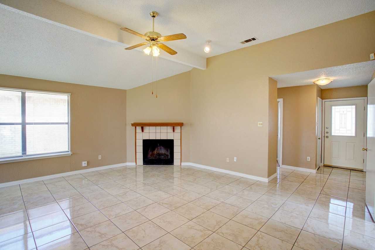 524 Valley Mills Drive - Photo 6 of 16