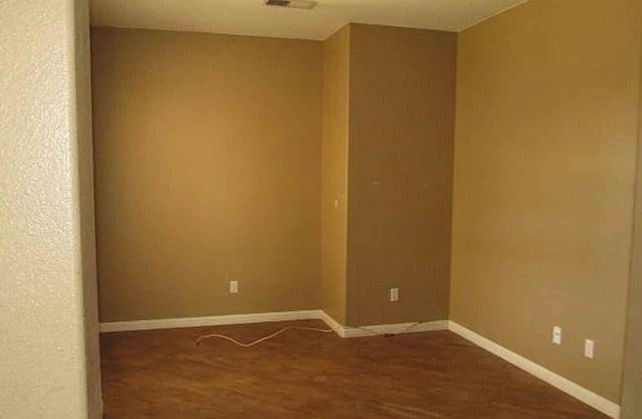 1867 La Cell Ave - Photo 6 of 11