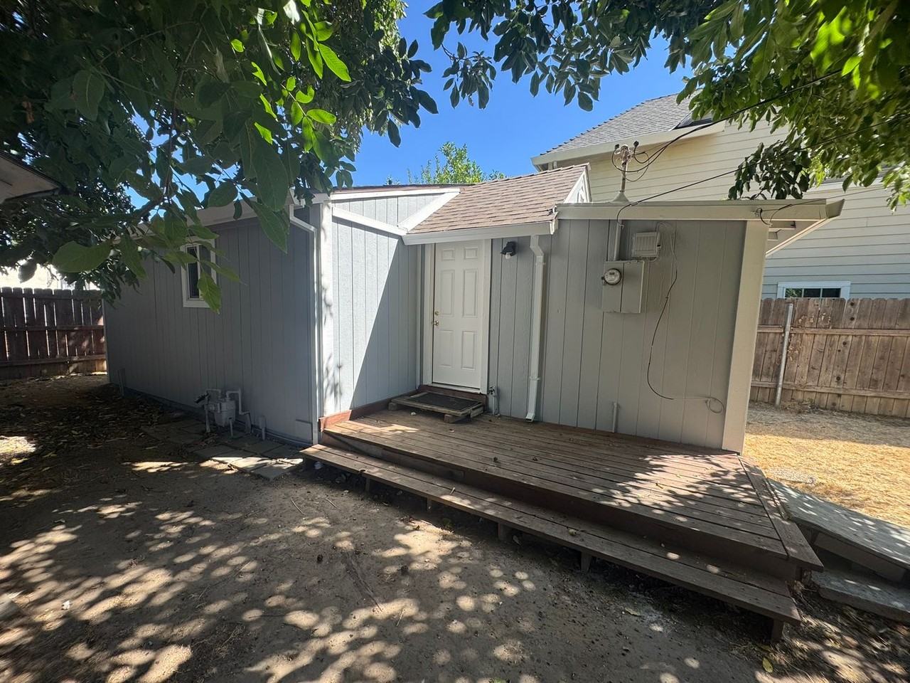 634 William St - Photo 4 of 19