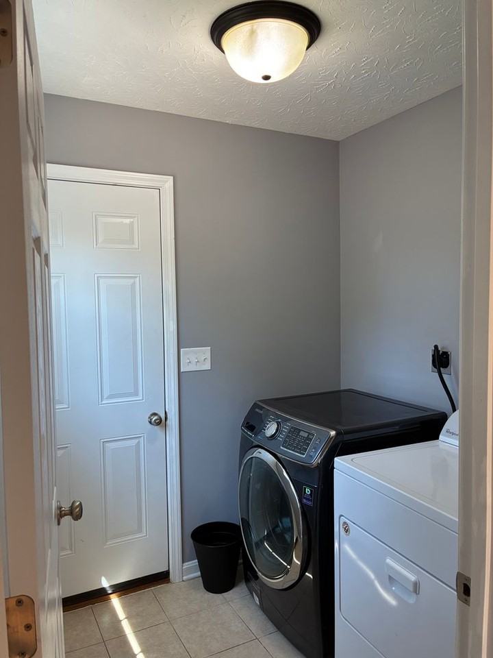 238 Riley Way - Photo 7 of 50