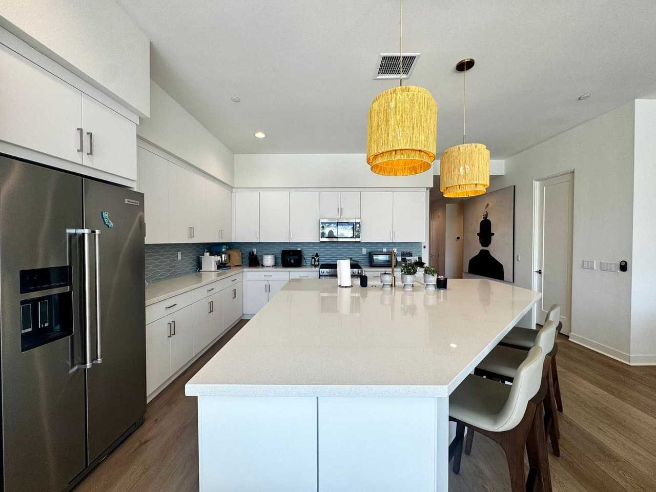 3609 Ambassador Drive - Photo 6 of 41