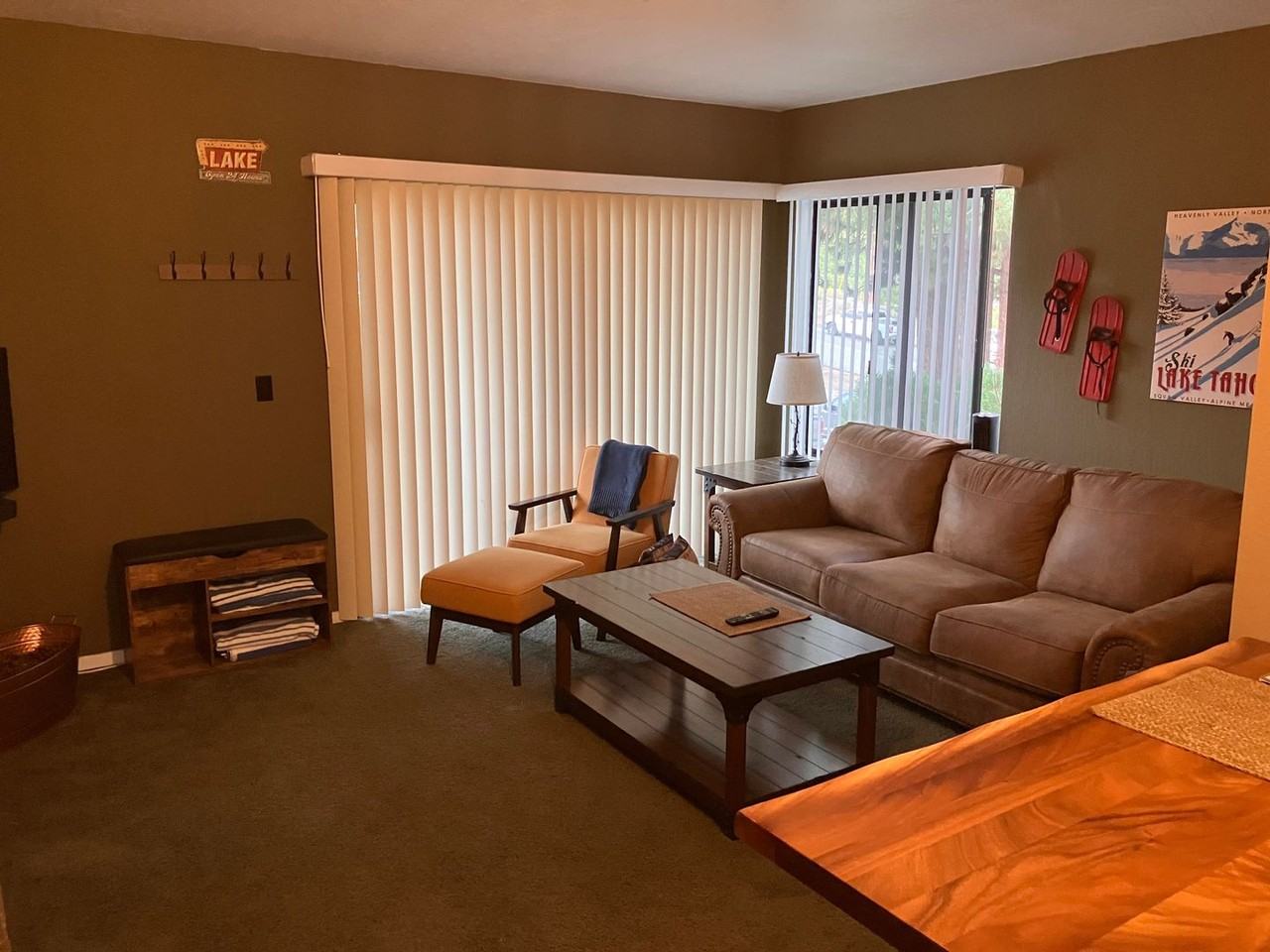 313 Tramway Dr #9 - Photo 4 of 7