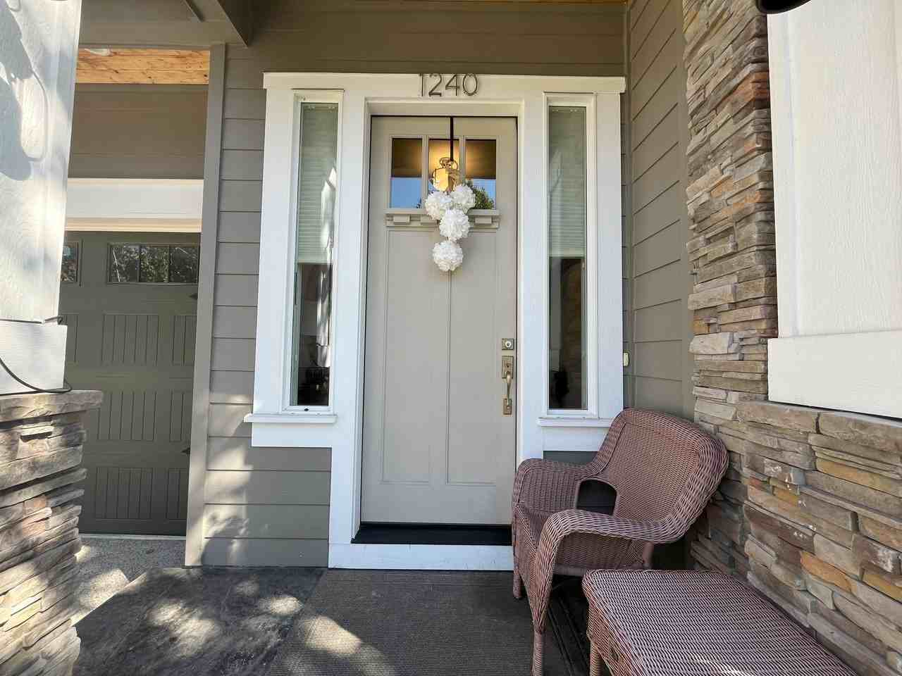 1240 Nw 96th Ave - Photo 2 of 50