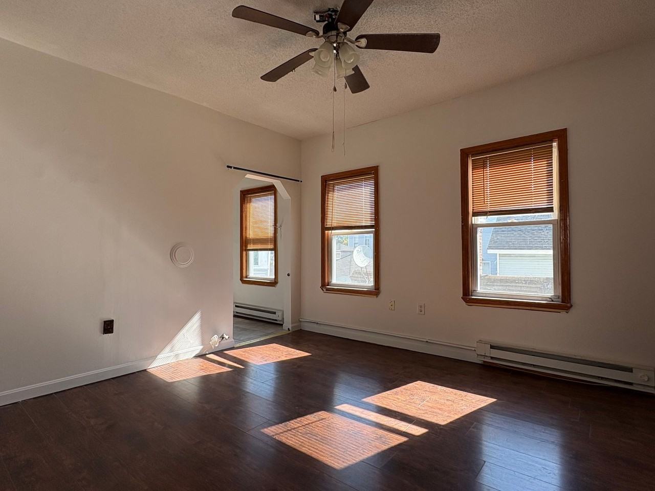 26 Abbott St - Photo 7 of 17