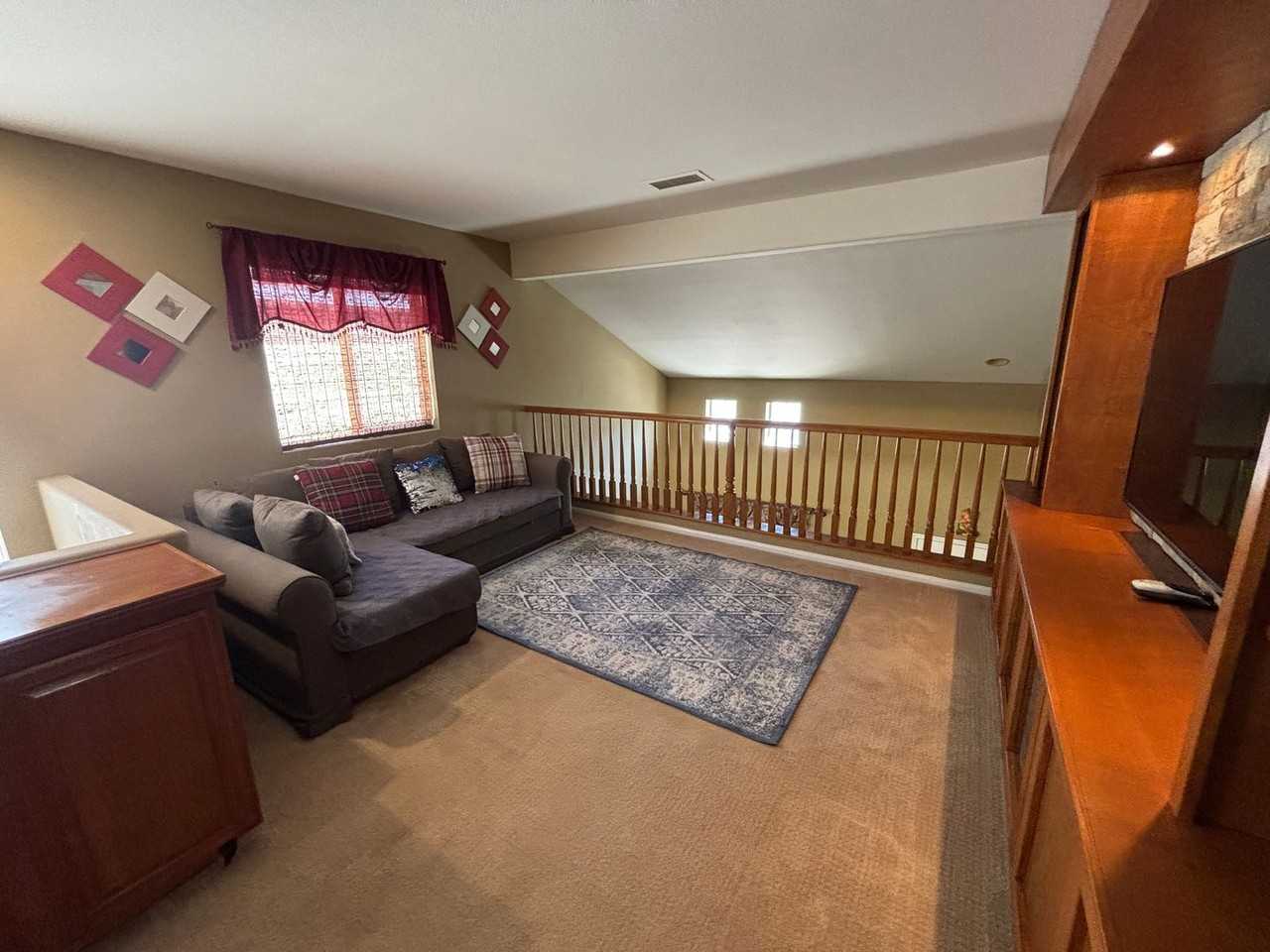 28415 Silverking Trl - Photo 7 of 18