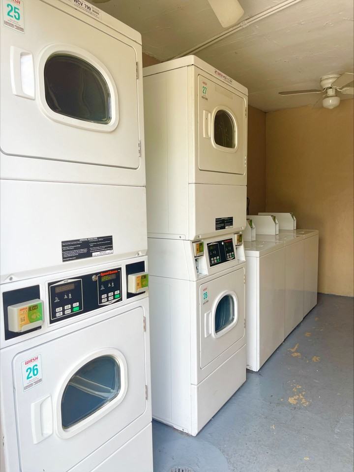 Allegro Apartments - Photo 6 of 6