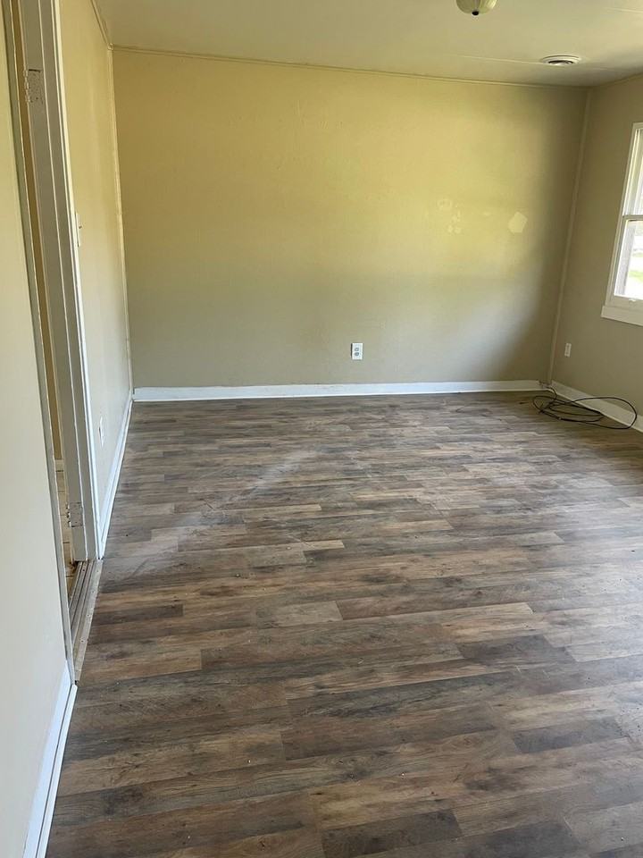 3080 Mcclelland Ave - Photo 4 of 15